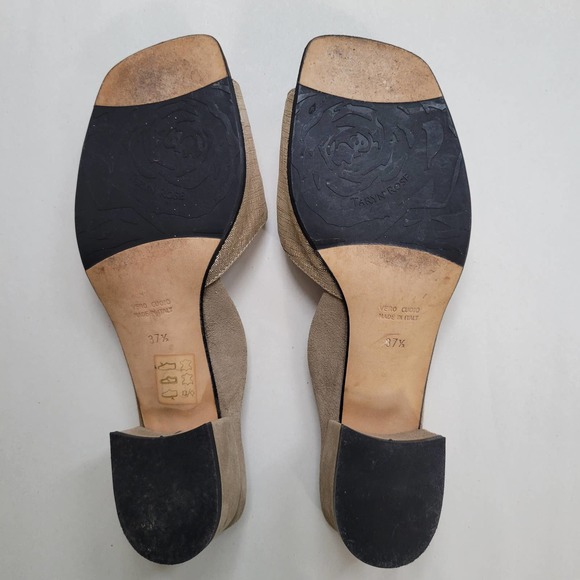 Taryn Rose Slip On Gold Sandals - Picture 8 of 9